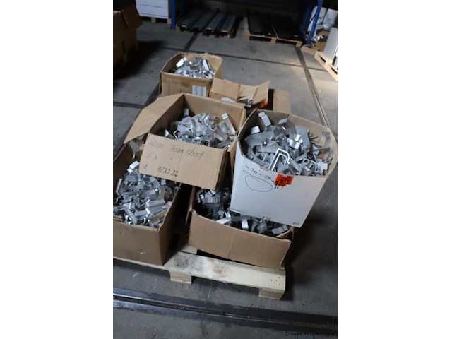 Partij esdec clickfit dakhaak medium (40-50 mm) 1002010 - afbeelding 1 van  6