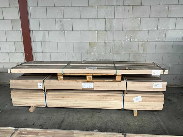 Partij esdoorn balken - afbeelding 2 van  9