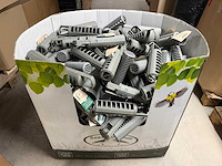 Partij esschert design gerecyclede vetbolhouders – ca. 200 stuks - afbeelding 1 van  3