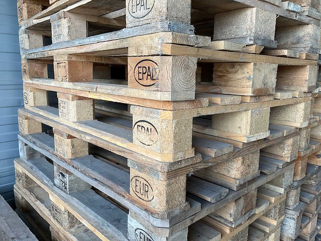 Partij euro pallets, 100 stuks - afbeelding 1 van  1