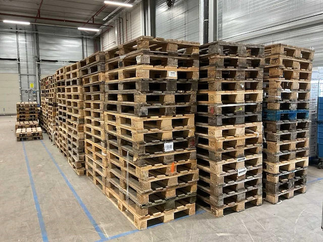 Partij euro pallets, ca. 700 stuks - afbeelding 2 van  2