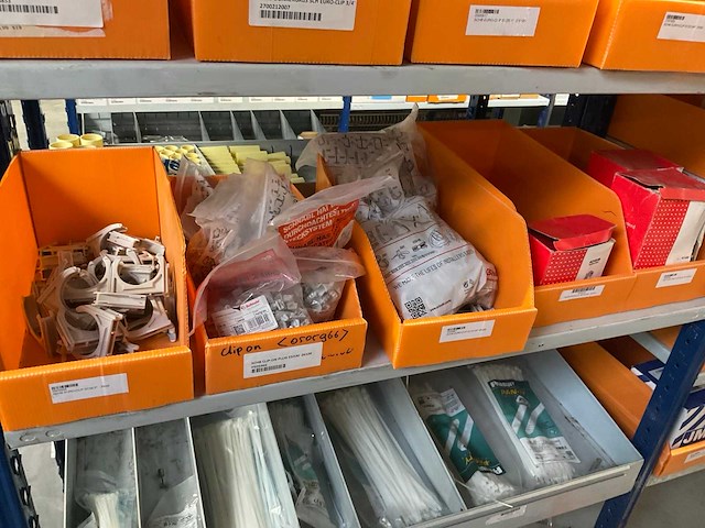 Partij euroclips en beugels - afbeelding 3 van  7