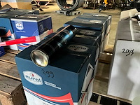 Partij eurol reinigingsmiddelen - afbeelding 2 van  2