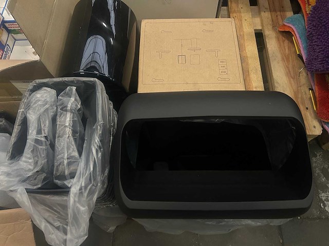 Partij facilitaire goederen - afbeelding 6 van  8