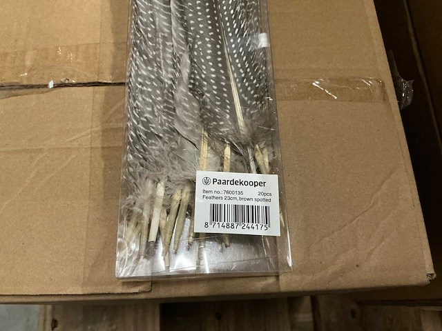Partij feathers 23cm brown spotted (2360x) - afbeelding 3 van  5