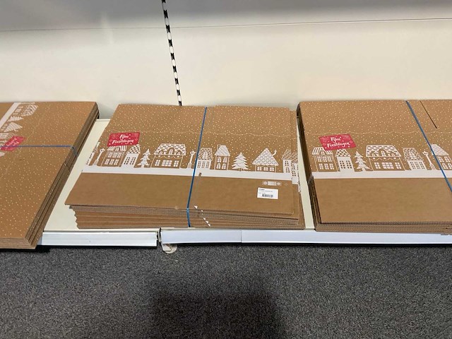 Partij feestdagen cadeauverpakkingen - afbeelding 26 van  33