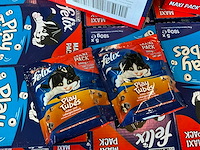 Partij felix play tubes 180g per zakje (425x) - afbeelding 4 van  4