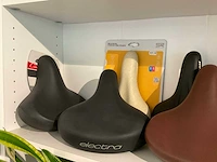 Partij fiets accessoires - afbeelding 3 van  11