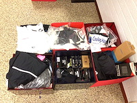 Partij fiets kleding - afbeelding 1 van  3