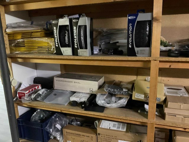 Partij fiets onderdelen/ accessoires - afbeelding 4 van  6