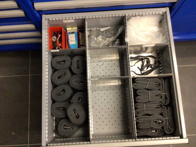 Partij fiets onderdelen in 6 laden - afbeelding 4 van  6