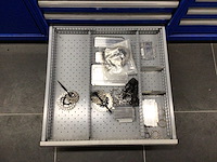 Partij fiets onderdelen in acht laden - afbeelding 8 van  8