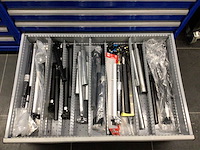 Partij fiets onderdelen in acht laden - afbeelding 7 van  7