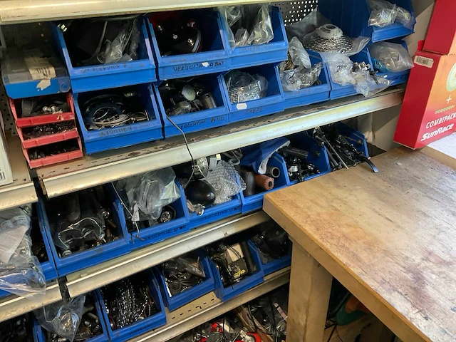 Partij fiets onderdelen - afbeelding 5 van  27