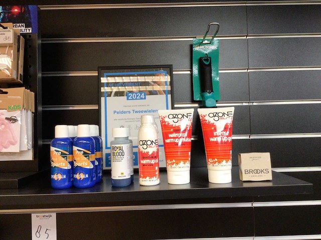 Partij fiets onderhoudsartikelen - afbeelding 7 van  7