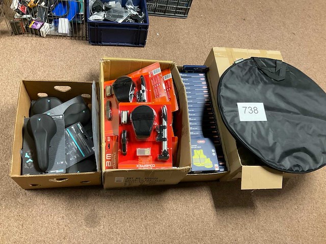 Partij fiets toebehoren - afbeelding 1 van  5