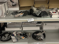 Partij fietsaccessoires w.o. nike sporthorloge w.o. cordo, nike - afbeelding 1 van  8