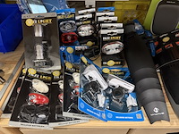 Partij fietsaccessoires w.o. verlichting, w.o. ikzi light, m-wave, selle royal - afbeelding 2 van  9