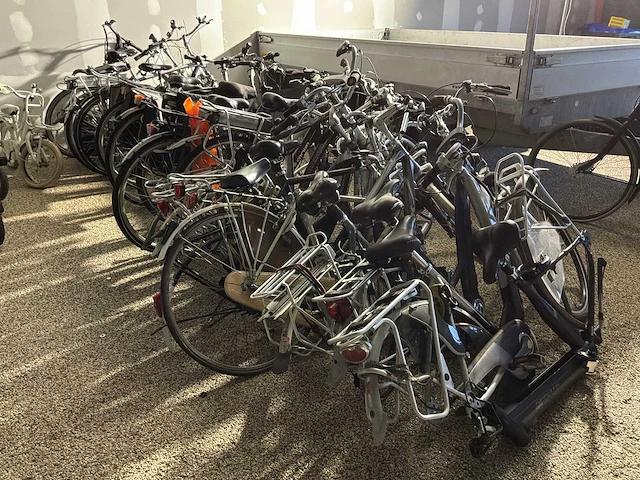 Partij fietsen - circa: 150 stuks - afbeelding 21 van  21