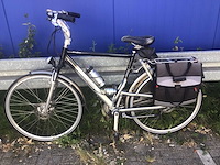 Partij fietsen, koga en gazelle - afbeelding 1 van  14