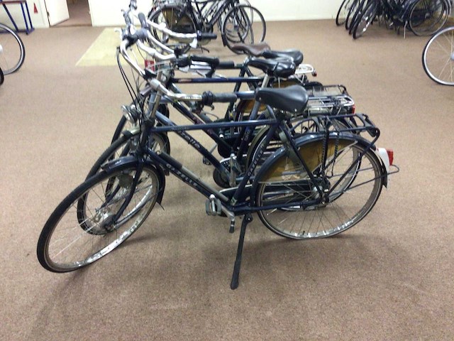 Partij fietsen - afbeelding 3 van  3