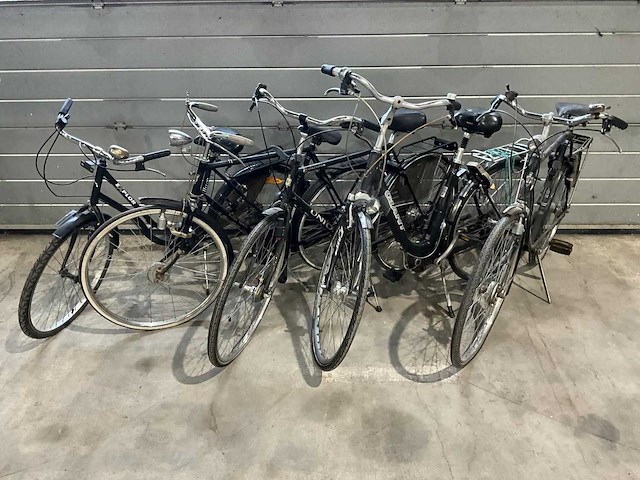 Partij fietsen - afbeelding 1 van  6