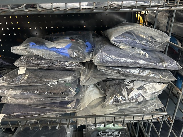 Partij fietskleding, wielerkleding, w.o. campitello, santini, sportful - afbeelding 4 van  8