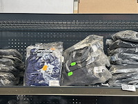Partij fietskleding, wielerkleding, w.o. campitello, shimano - afbeelding 1 van  6