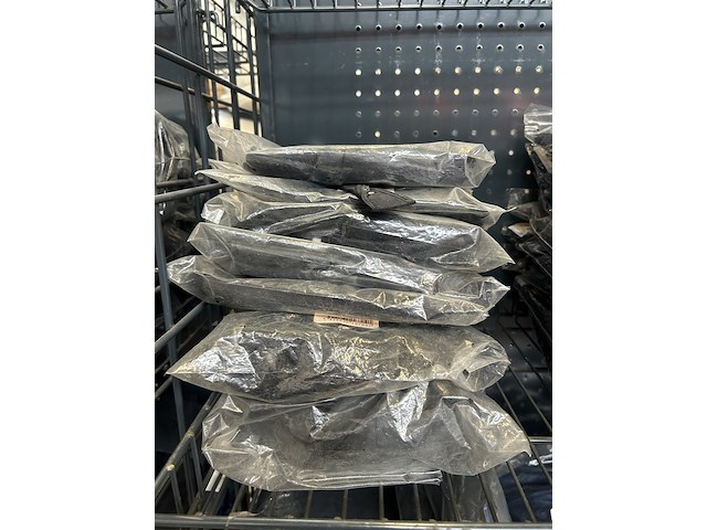Partij fietskleding, wielerkleding, w.o. campitello, shimano - afbeelding 4 van  6