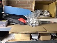 Partij fietsonderdelen in 2 kasten - afbeelding 10 van  10