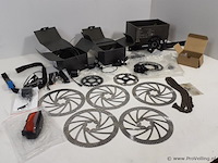 Partij fietsonderdelen o.a. magura & shimano - 26 stuks - afbeelding 1 van  12