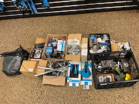 Partij fietsonderdelen - afbeelding 1 van  3