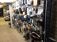 Partij fietsonderdelen - afbeelding 1 van  9