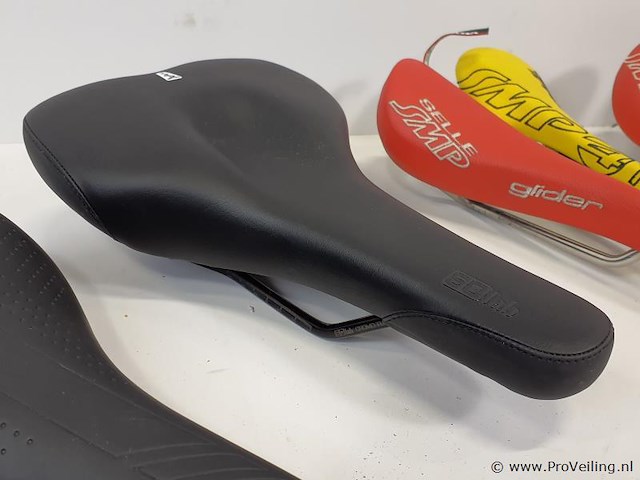 Partij fietszadels lite 209 - afbeelding 4 van  10