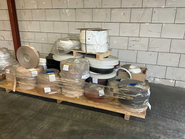 Partij fineerband - afbeelding 1 van  11