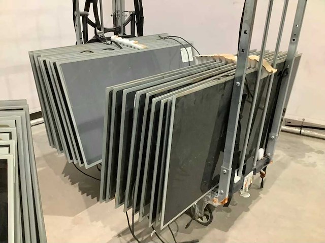 Partij first solar zonnepanelen (45x) - afbeelding 2 van  4