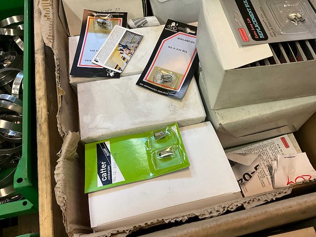 Partij fittingen, bodylotion en diversen - afbeelding 3 van  8