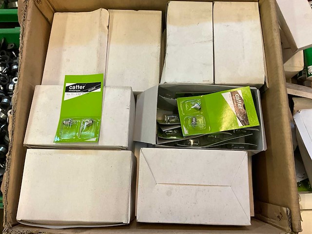 Partij fittingen, bodylotion en diversen - afbeelding 8 van  8