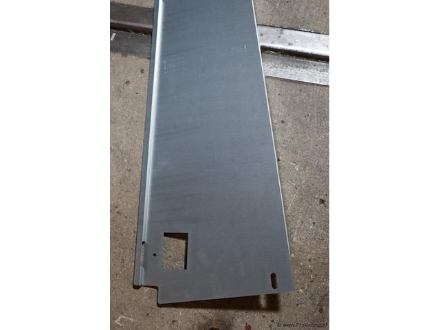 Partij flatfix winddeflectoren t.b.v. zonnepanelen - afbeelding 7 van  12