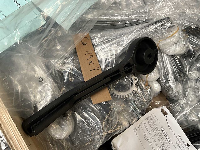 Partij flensafsluiter hendels - afbeelding 2 van  7