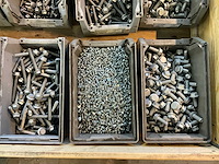 Partij flensbouten - afbeelding 5 van  5