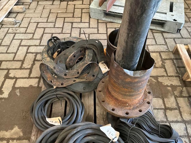Partij flenspakkingen en rubber ringen - afbeelding 6 van  7