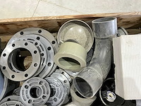 Partij flenzen, bochten en koppelingen - afbeelding 4 van  7