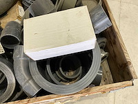 Partij flenzen, bochten en koppelingen - afbeelding 7 van  7