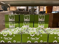 Partij fleur ‘eau cut flower food zakjes (12000x) - afbeelding 1 van  4