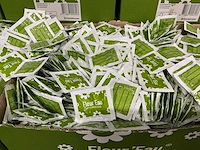 Partij fleur ‘eau cut flower food zakjes (12000x) - afbeelding 2 van  4