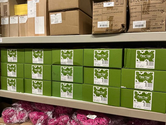 Partij fleur ‘eau cut flower food zakjes (15000x) - afbeelding 3 van  3