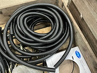 Partij flexibele leidingen - afbeelding 2 van  6