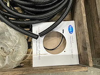 Partij flexibele leidingen - afbeelding 3 van  6