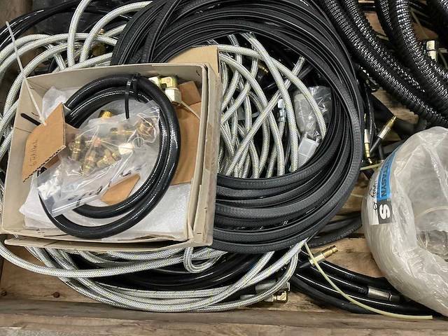 Partij flexibele leidingen - afbeelding 5 van  6